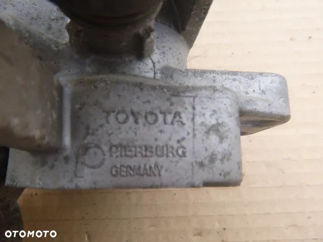 PRZEPUSTNICA KOMPLETNA TOYOTA YARIS 1.0 16V 1SZ - 10