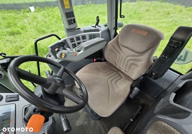 Claas AXION 840 - 16