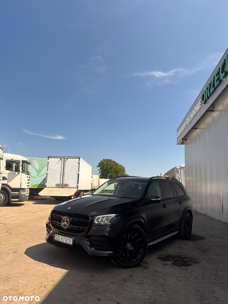 Mercedes-Benz GLS - 8