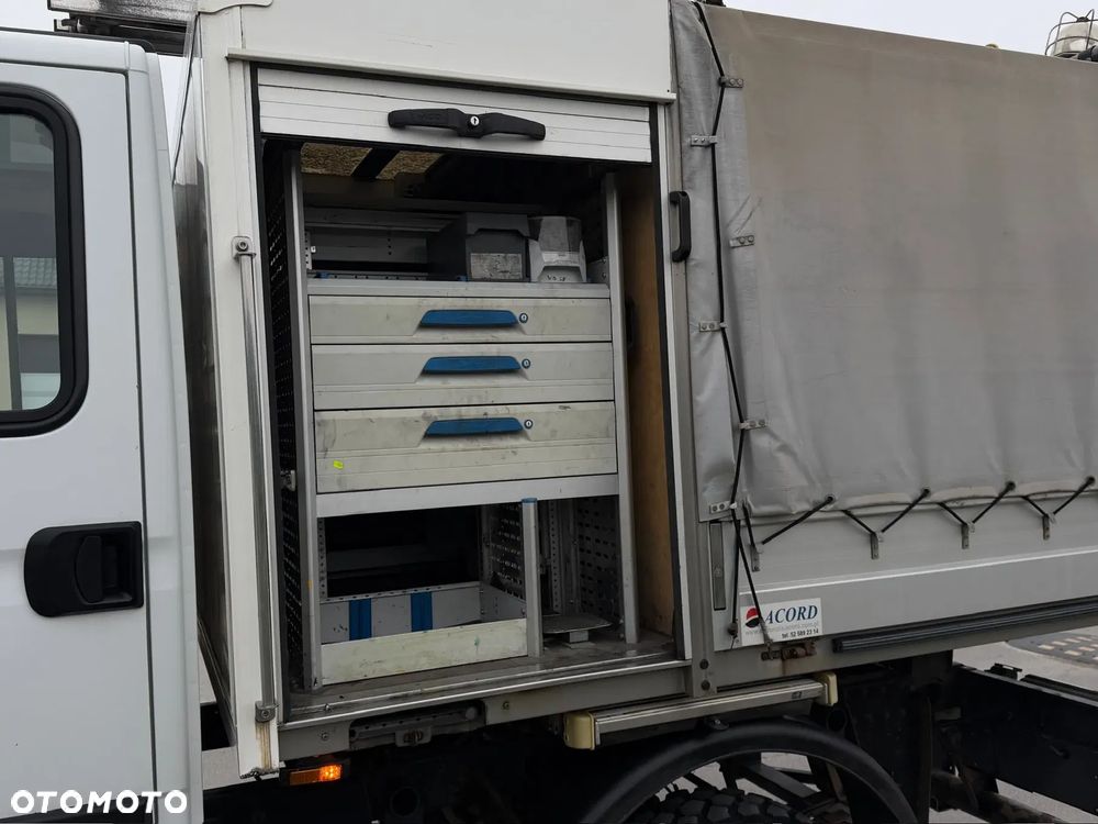 Iveco DAILY  4X4 SALON PL  1 WŁAŚCICIEL 100% BEZWYPADKOWE DOKA  7-OS - 6