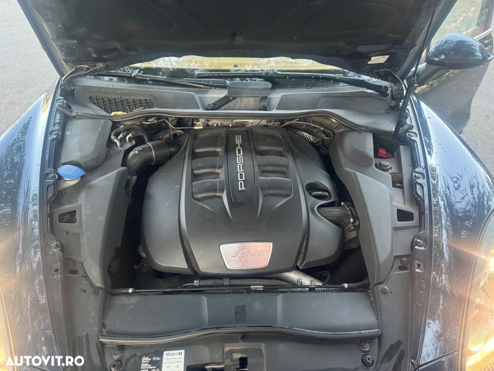 Porsche Cayenne 3.0TD TipTronic - 12