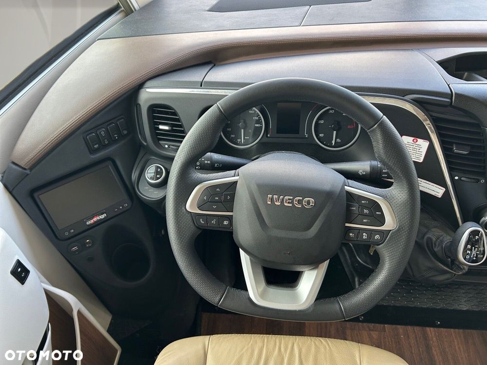 Carthago CHIC S-PLUS - 11