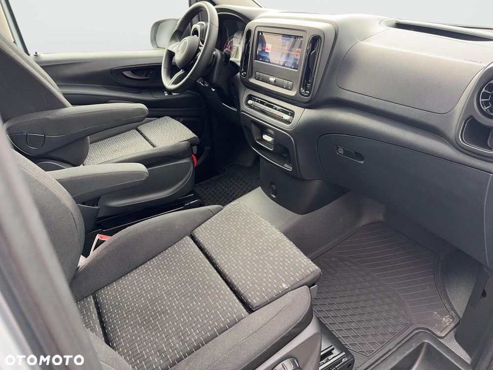 Mercedes-Benz Vito - 22