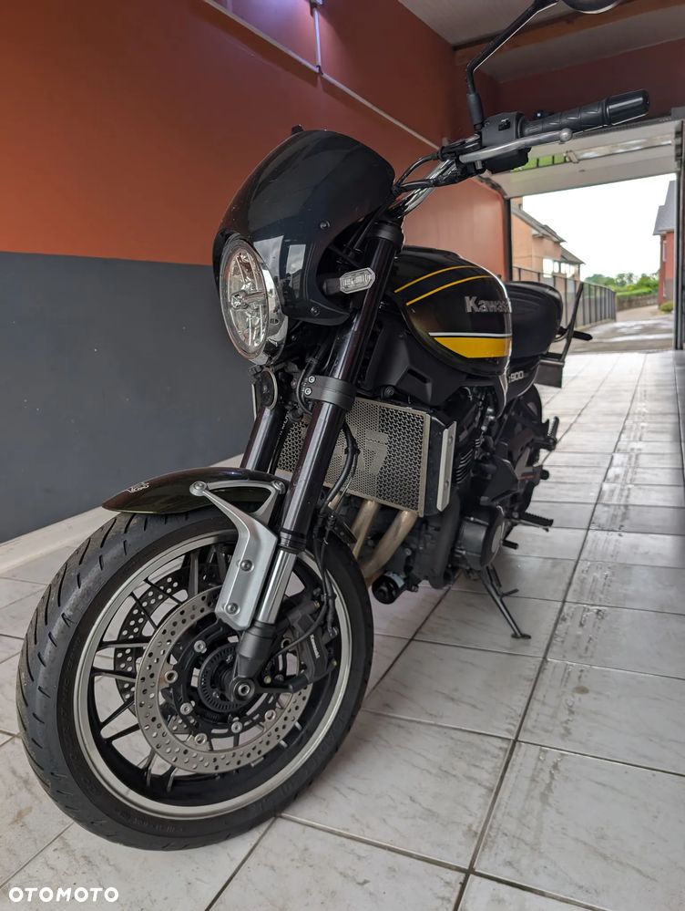 Kawasaki Z 900 RS - 4