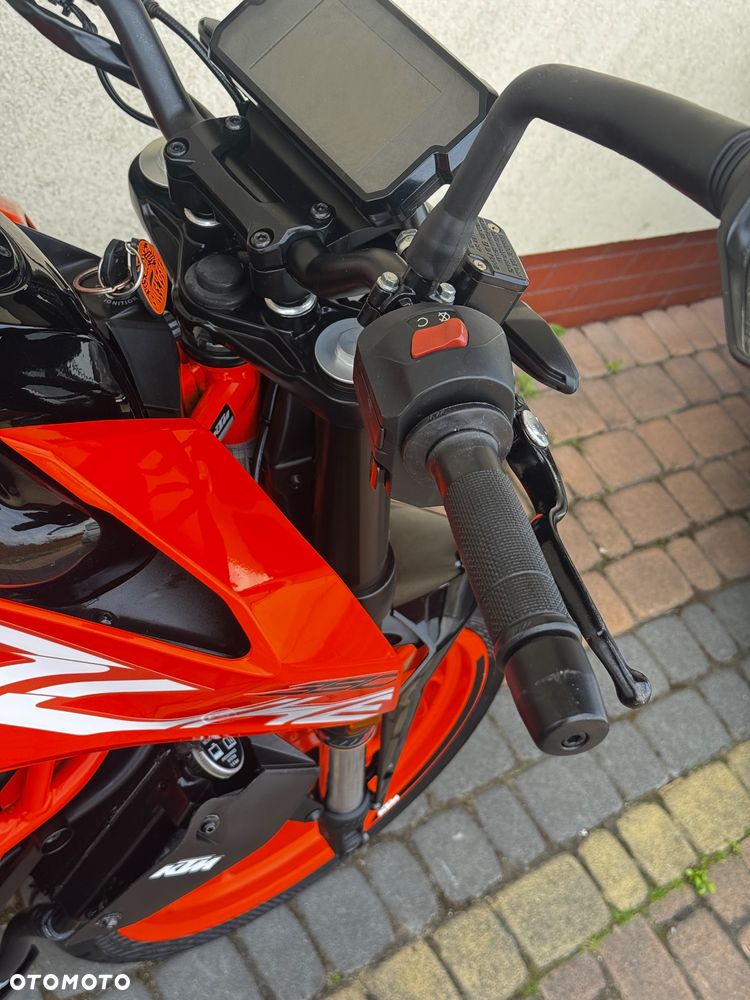 KTM Duke 390 - 16