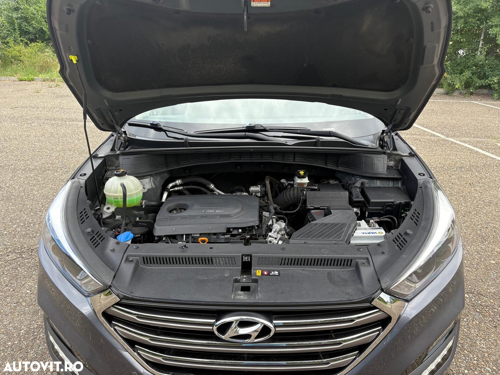 Hyundai Tucson blue 1.7 CRDi 2WD Style - 14