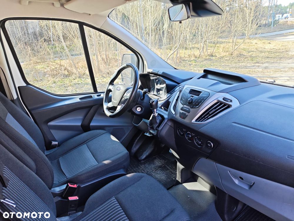 Ford Transit Custom - 27