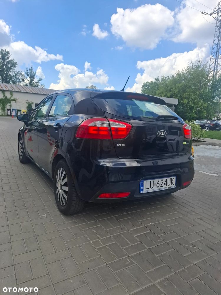 Kia Rio 1.2 Dream Team Edition - 5