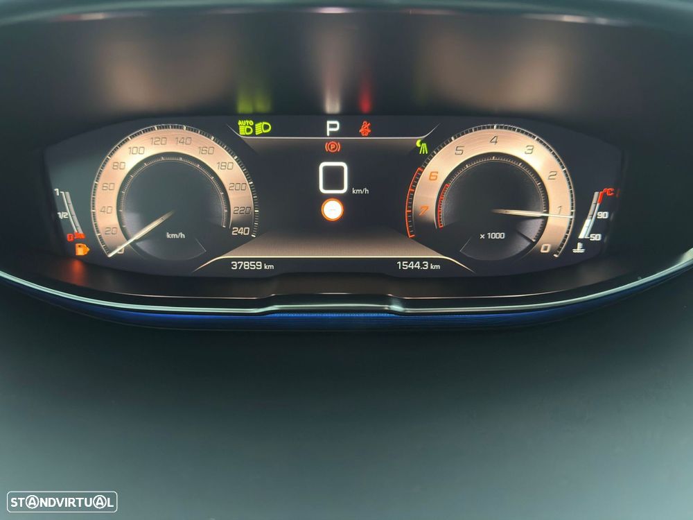 Peugeot 5008 1.2 PureTech GT EAT8 - 18