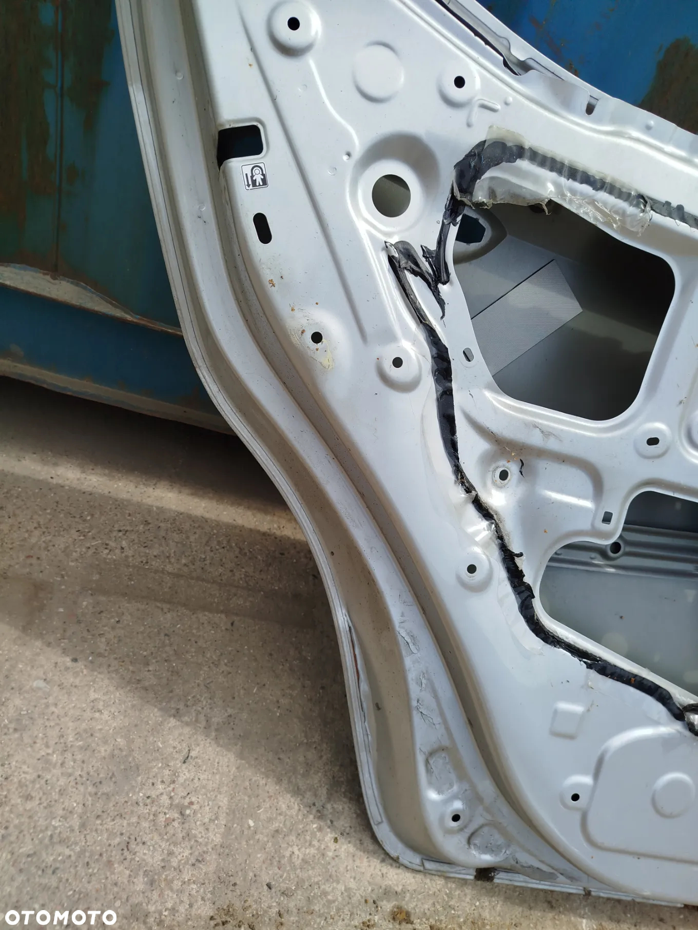Toyota Corolla e16 sedan drzwi lewe tył tylne Mazowieckie - 6