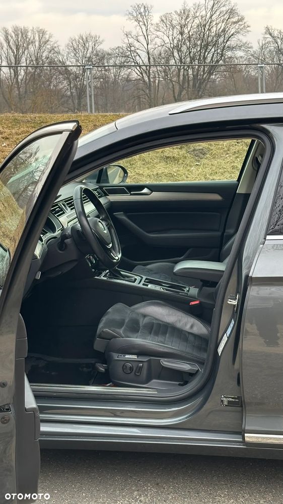 Volkswagen Passat 2.0 TDI BMT Highline DSG - 11