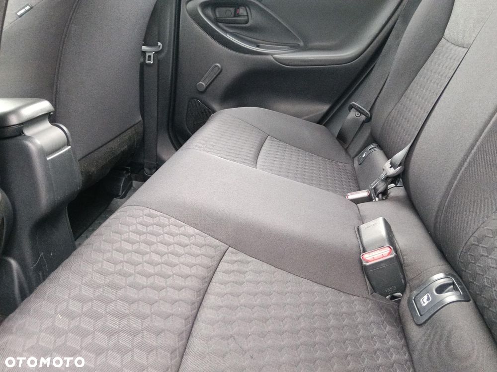 Toyota Yaris Hybrid 1.5 Comfort - 12
