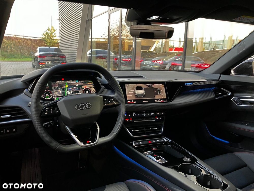 Audi e-tron GT - 15