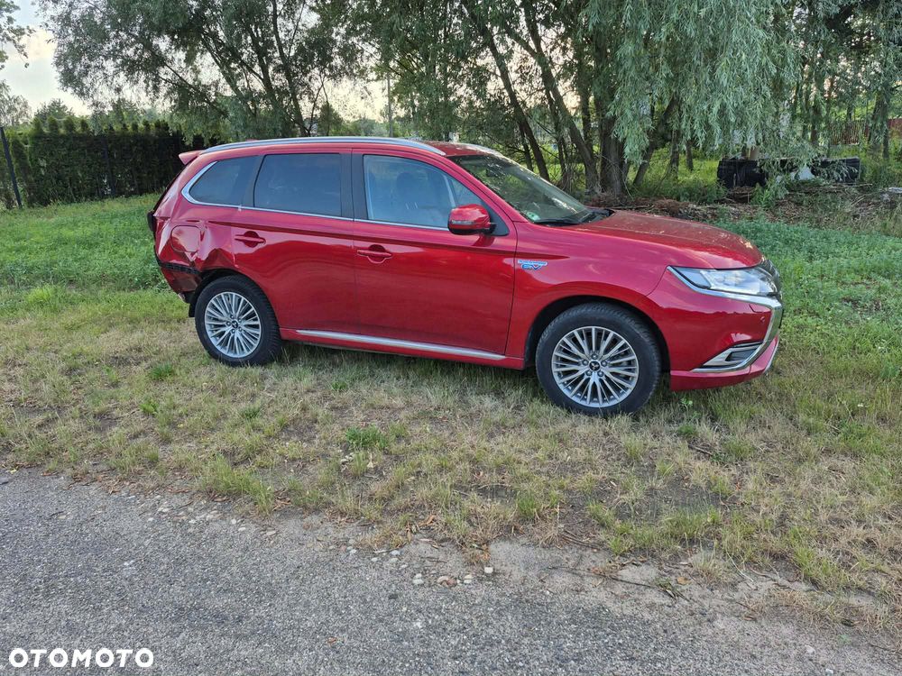 Mitsubishi Outlander 2.4 4WD Spirit+ - 3