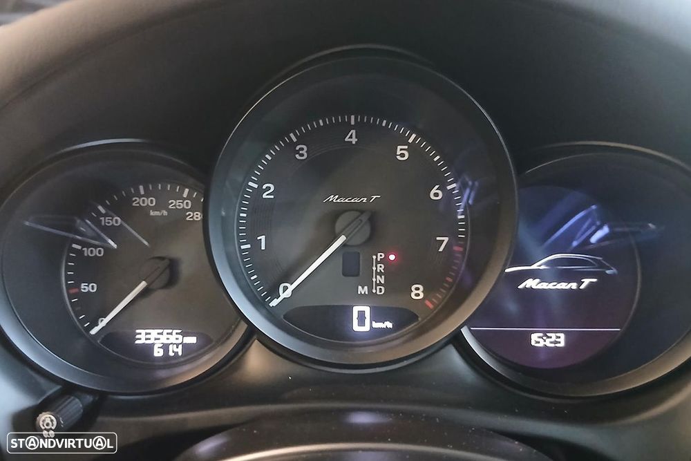 Porsche Macan T - 11