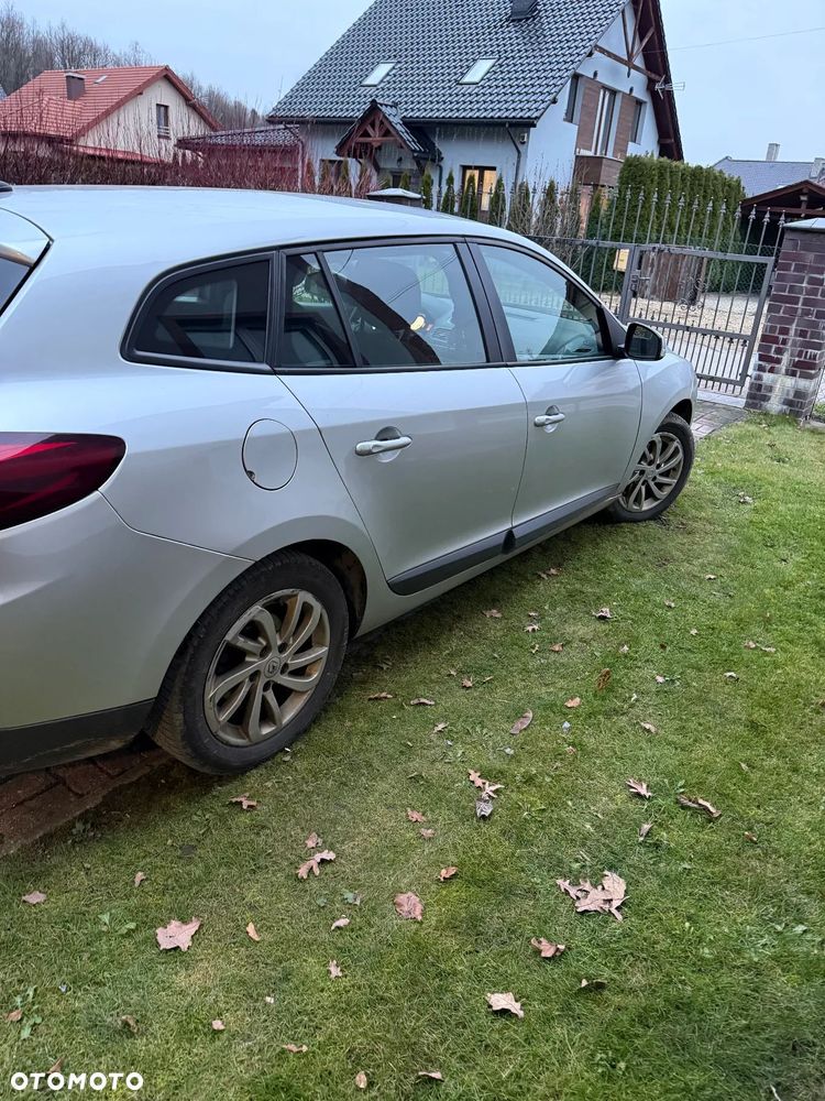 Renault Megane 2.0 140 CVT Dynamique - 4