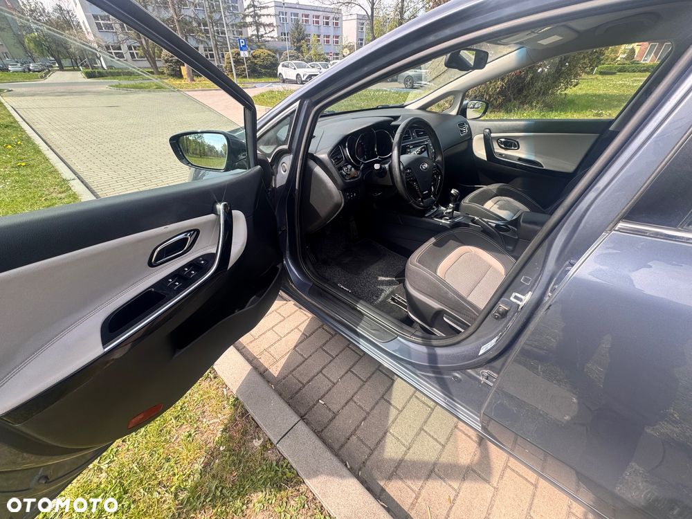 Kia Ceed 1.4 CVVT Attract plus - 11