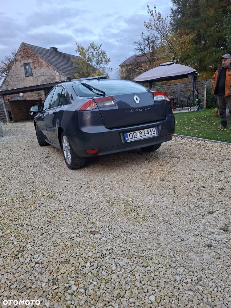 Renault Laguna - 3