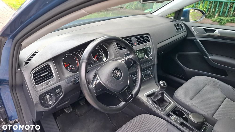 Volkswagen Golf 1.2 TSI BMT Trendline EU6 - 8