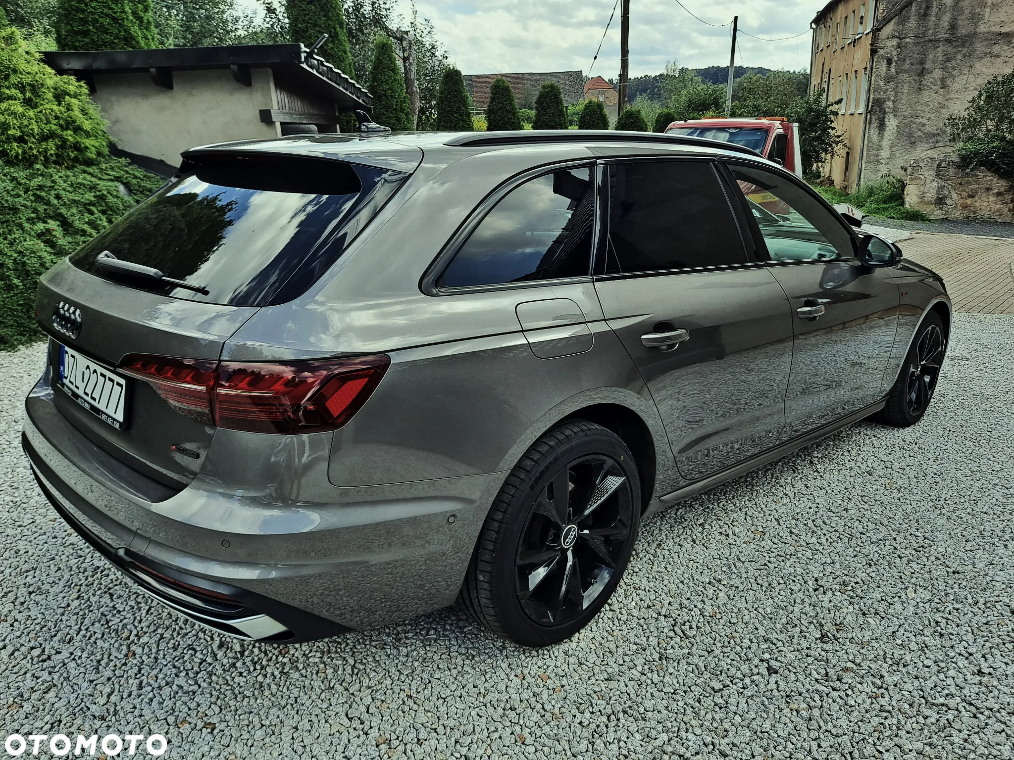 Audi A4 Avant 35 TDI S tronic advanced - 11