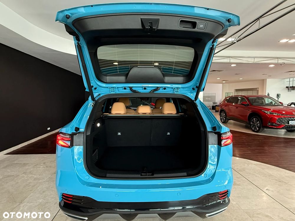 MG HS 1.5 T-GDI Exclusive DCT - 12