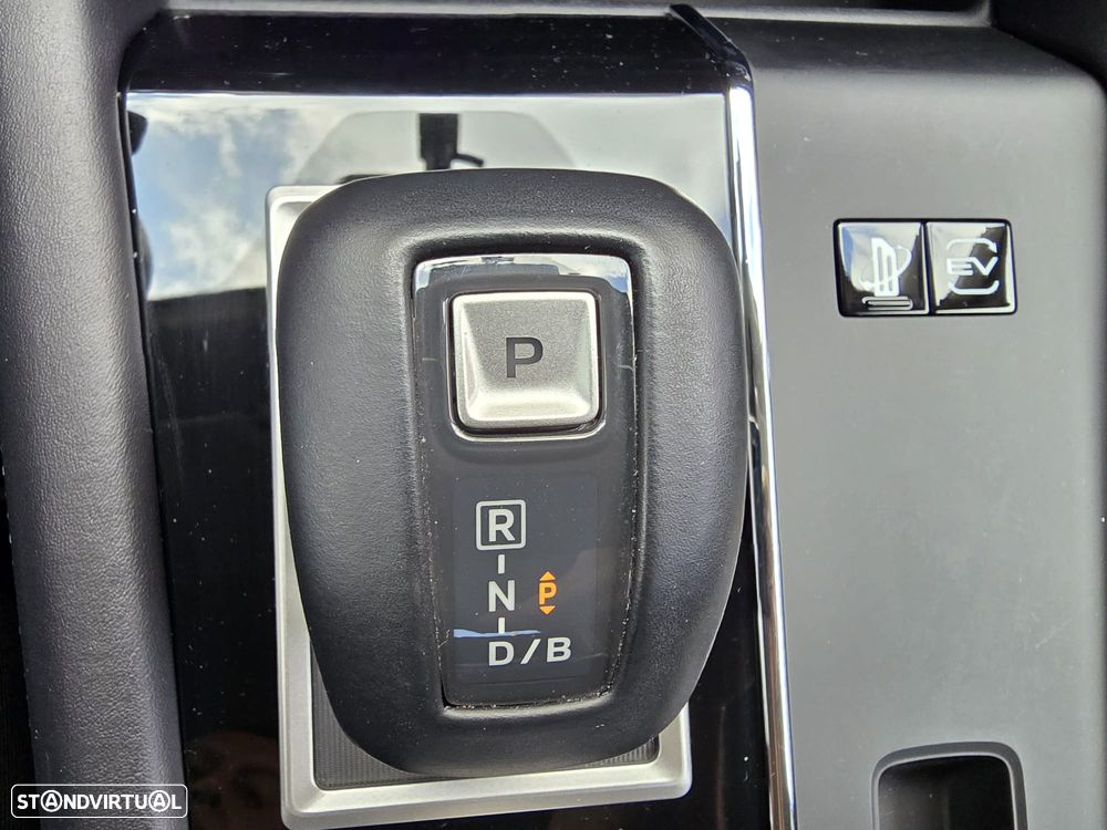 Mitsubishi Outlander 2.4 PHEV Intense - 19