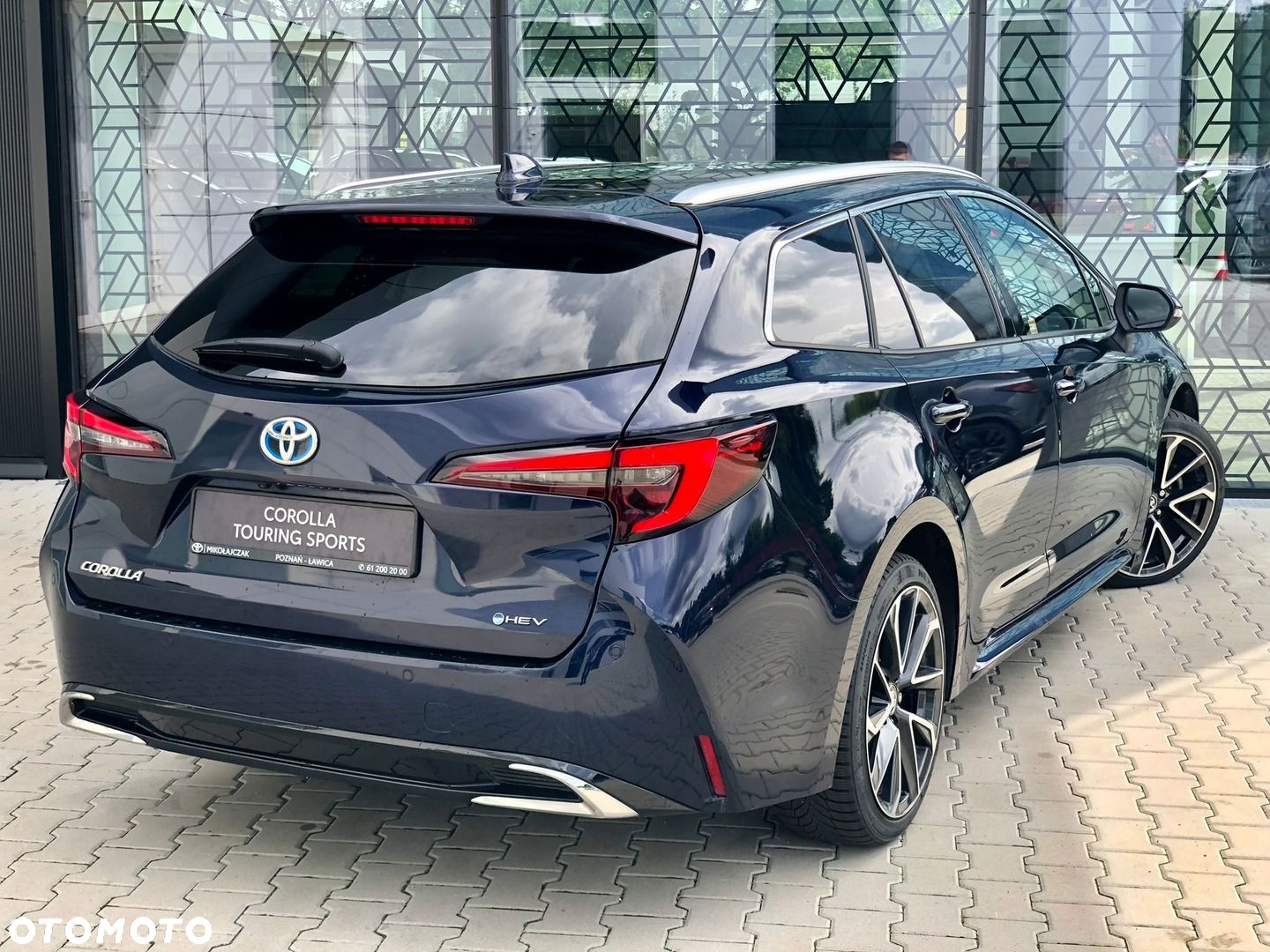 Toyota Corolla - 12