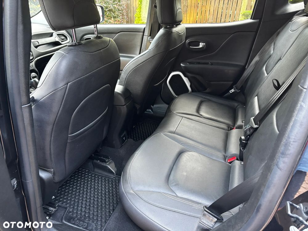 Jeep Renegade - 14