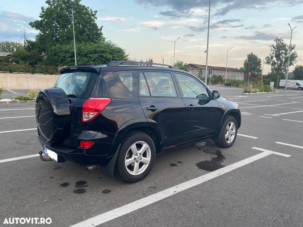 Toyota RAV4 2.2 D-CAT 4x4 Sol - 10
