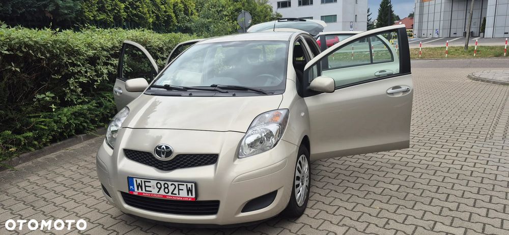 Toyota Yaris 1.33 Sol - 26
