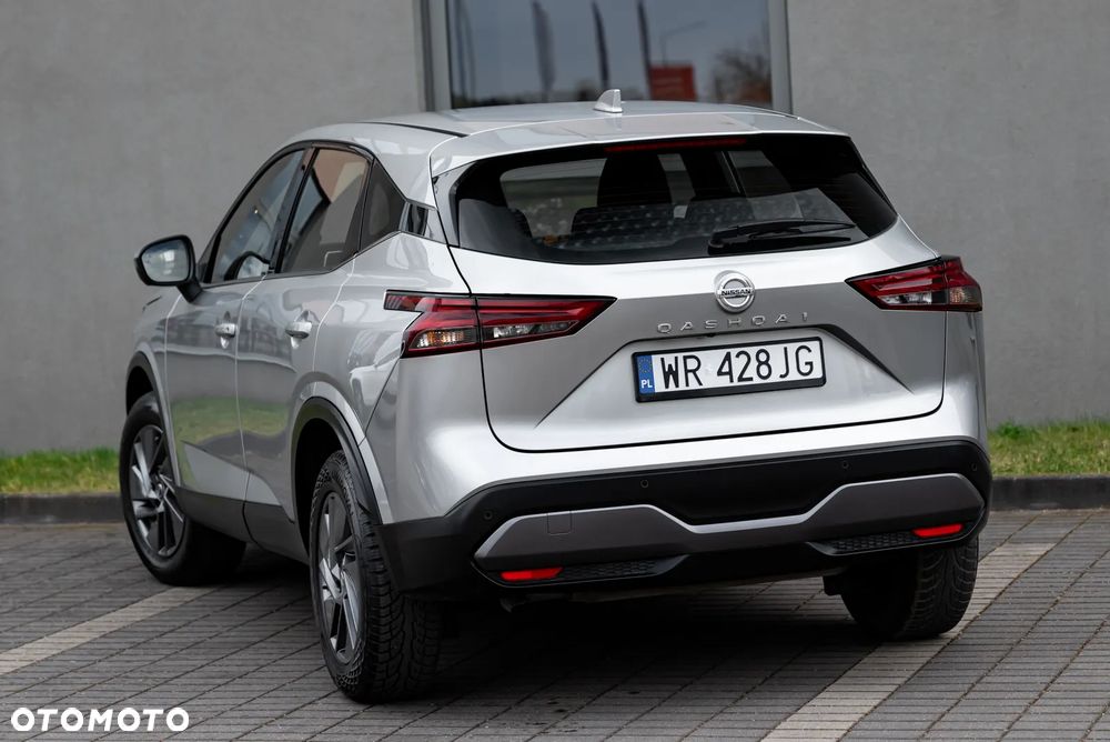 Nissan Qashqai 1.3 DIG-T N-Connecta - 8