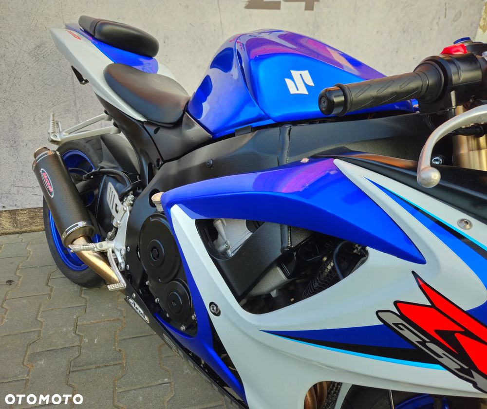 Suzuki GSX-R - 27