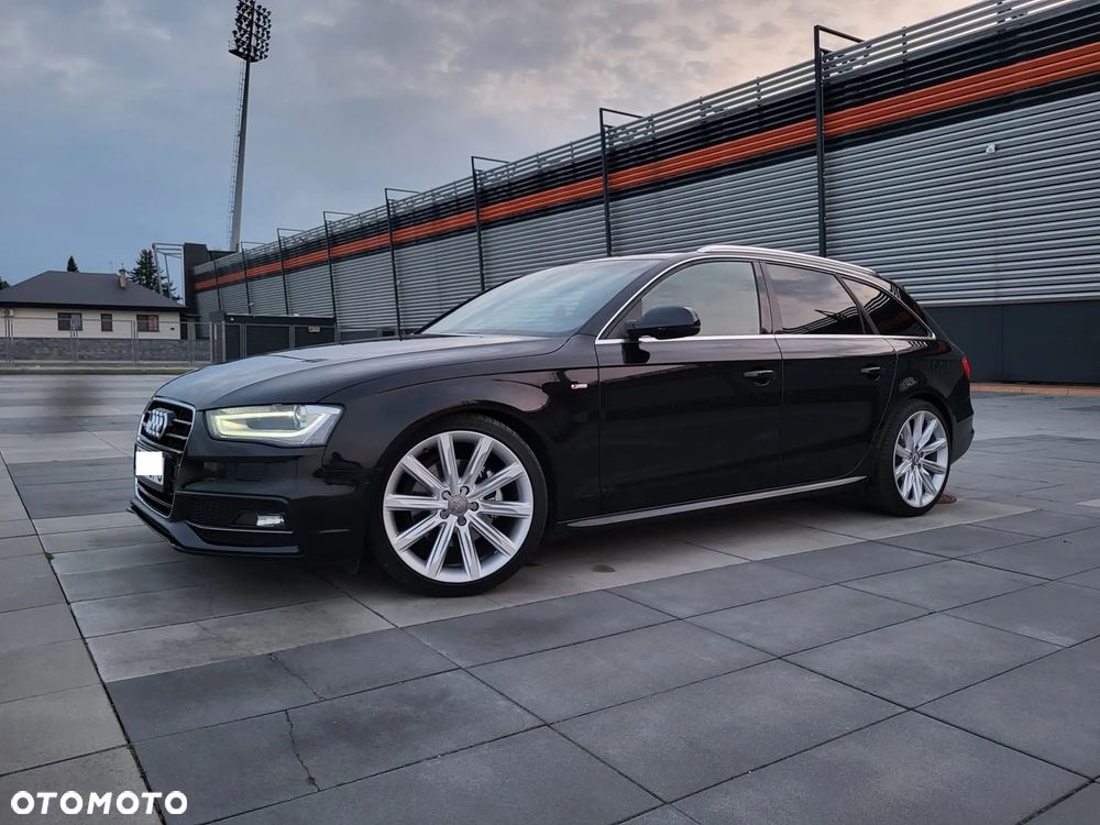 Audi A4 Avant 2.0 TDI DPF quattro S tronic S line Sportpaket - 5