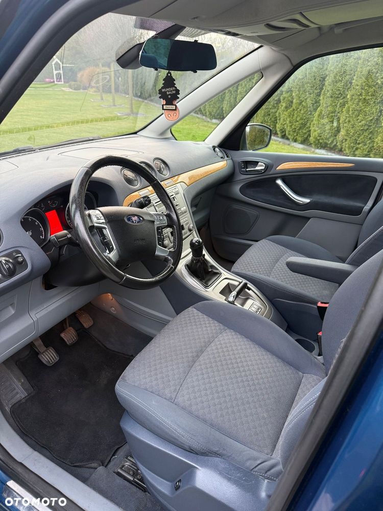 Ford Galaxy 2.0 Ghia - 5