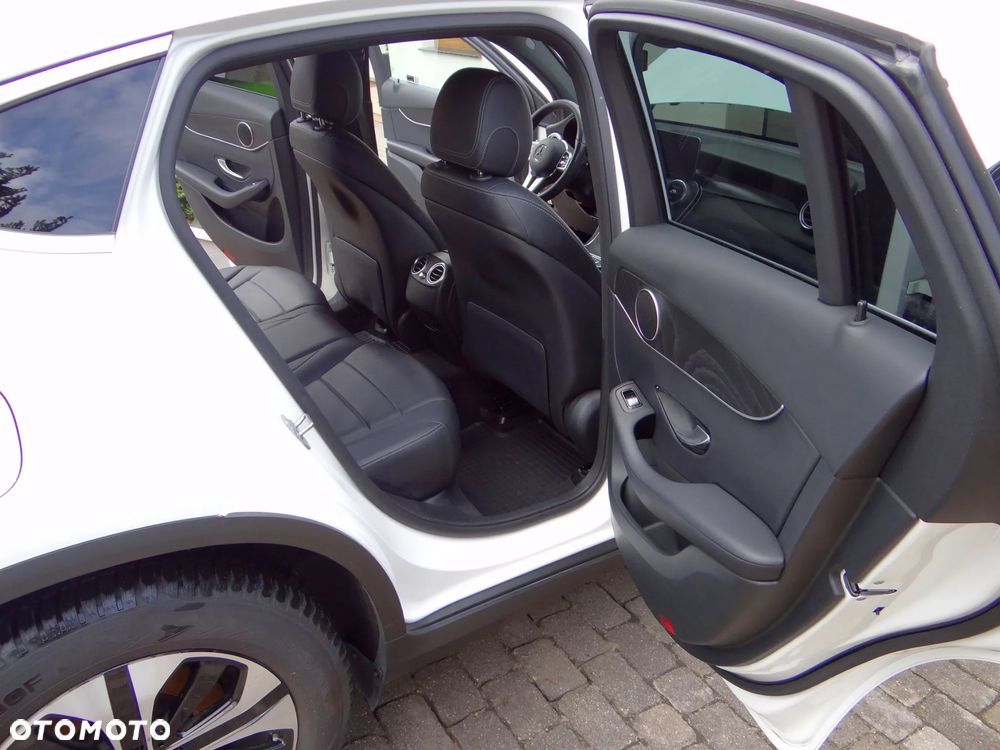 Mercedes-Benz GLC 200 d Business Edition - 12