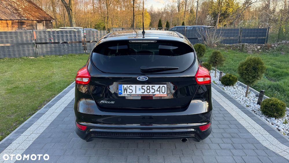 Ford Focus 2.0 TDCi ST PowerShift - 19
