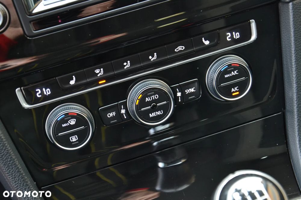 Volkswagen Golf 2.0 TDI 4Motion (BlueMotion Technology) Highline - 23