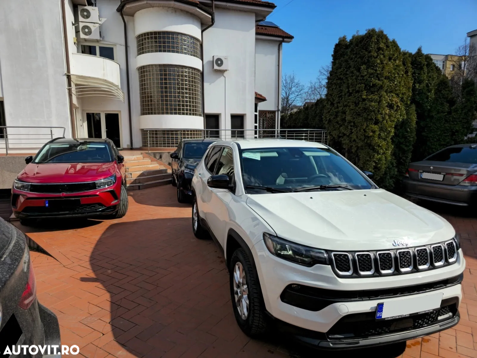 Jeep Compass - 4