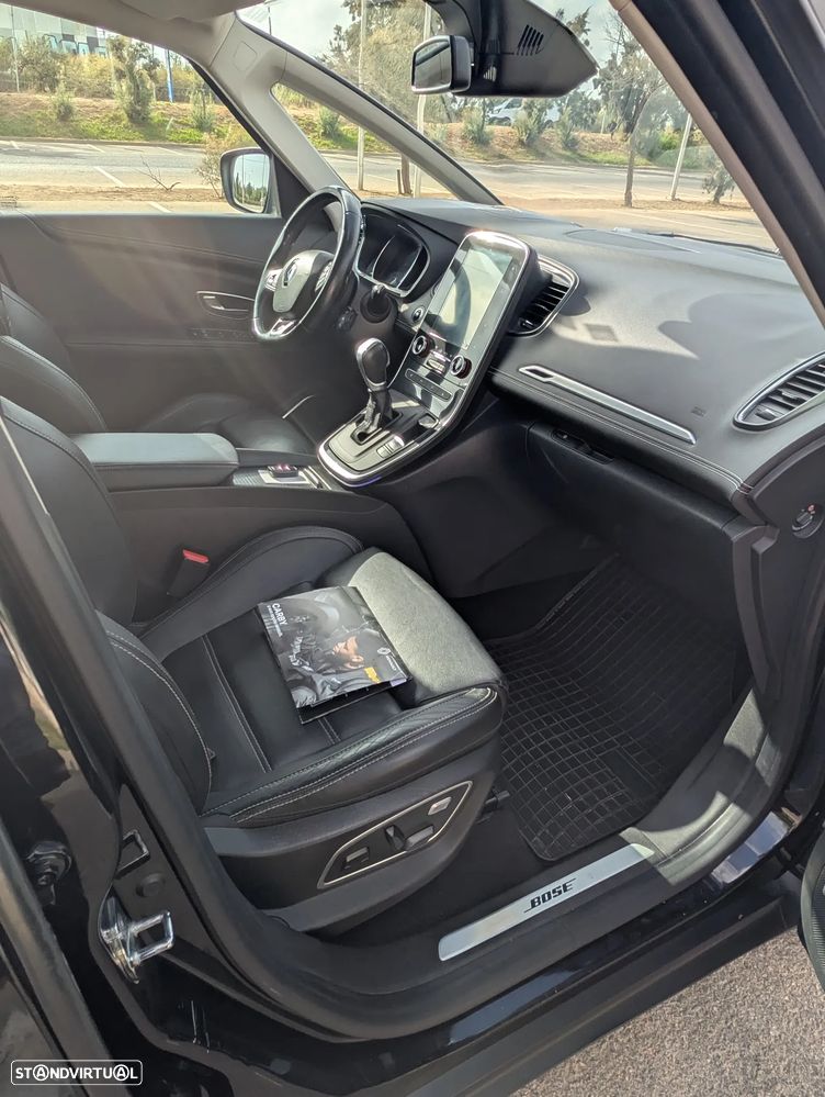 Renault Grand Scénic 1.6 dCi Bose Edition EDC SS - 9