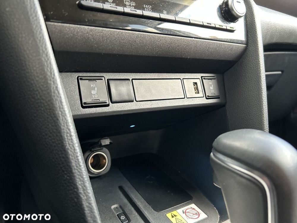 Toyota Yaris Cross - 18