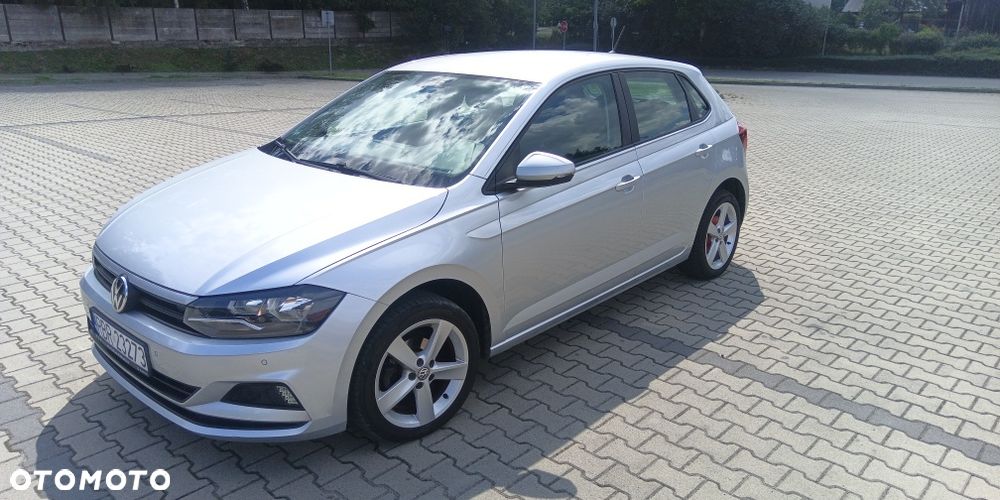 Volkswagen Polo - 2