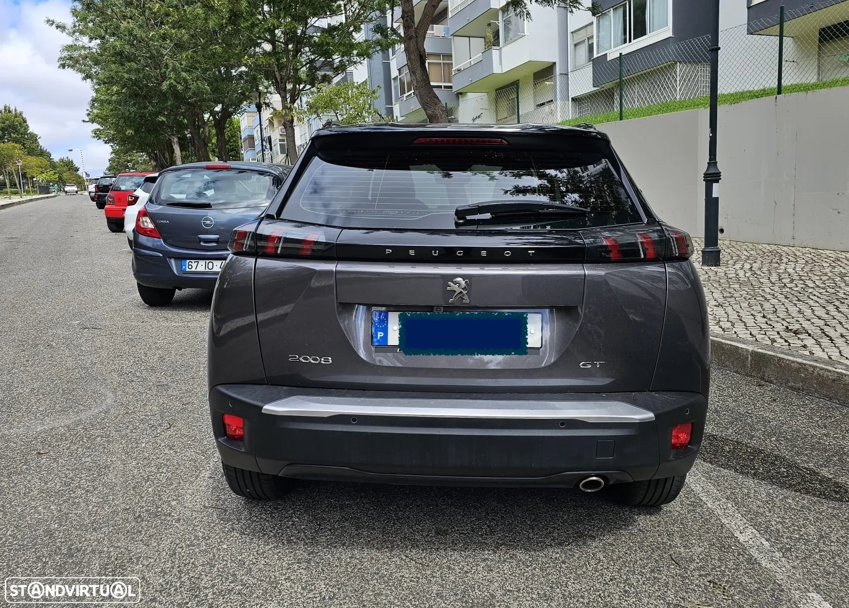 Peugeot 2008 1.5 BlueHDi GT EAT8 - 3