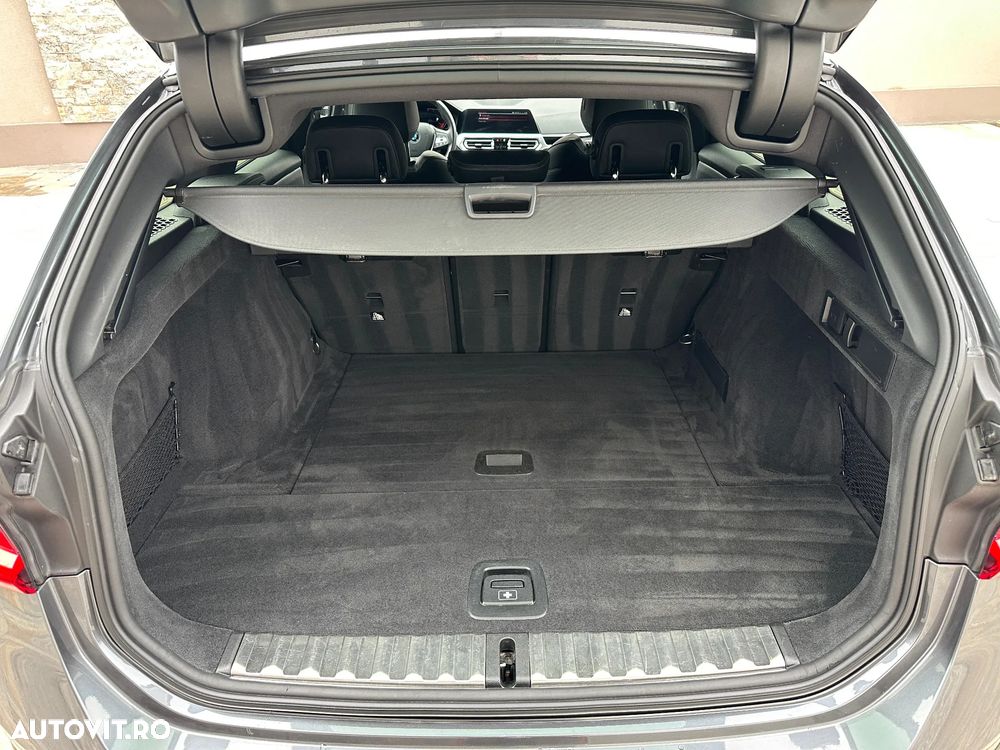 BMW Seria 3 320d Touring Aut. Edition Luxury Line Purity - 23