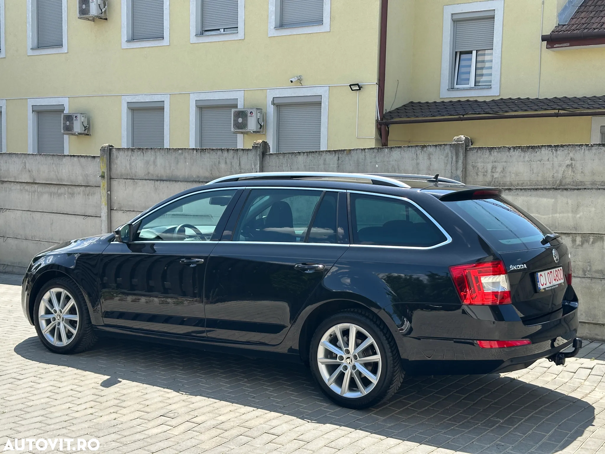Skoda Octavia 1.6 TDI (Green tec) DSG Ambition - 15