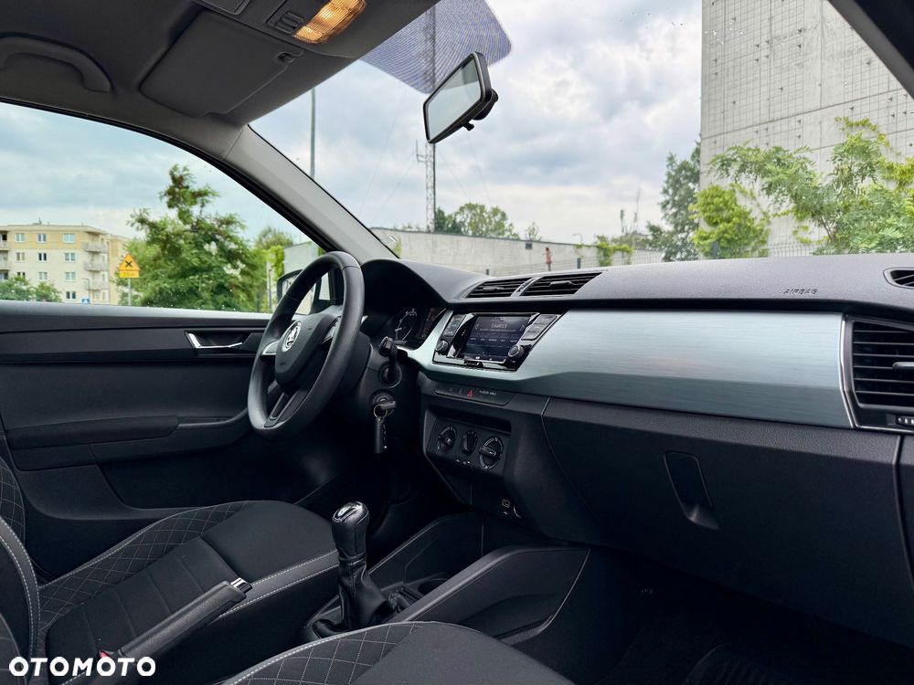 Skoda Fabia 1.0 TSI Ambition - 4