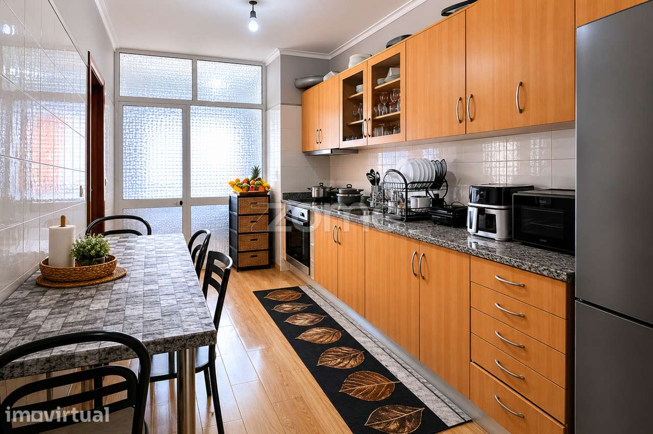 Apartamento T3 com garagem fechada junto ao Braga Shoping - Grande imagem: 3/11