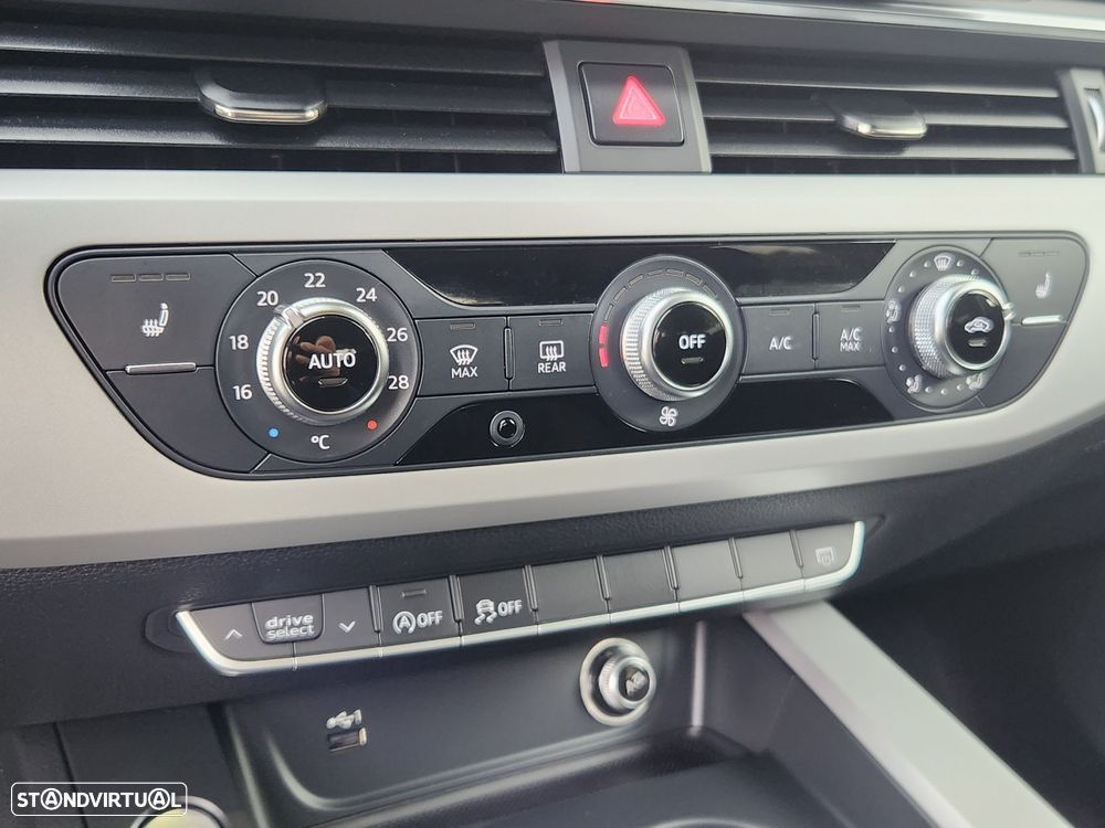 Audi A4 Avant 40 TDI S line S tronic - 37