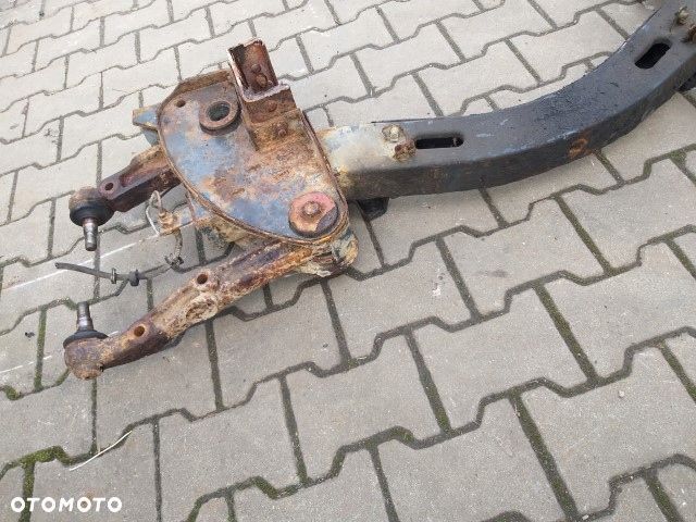 Iveco Daily 3 65c 2.8HPI Wahacze przód kołyska komplet - 4