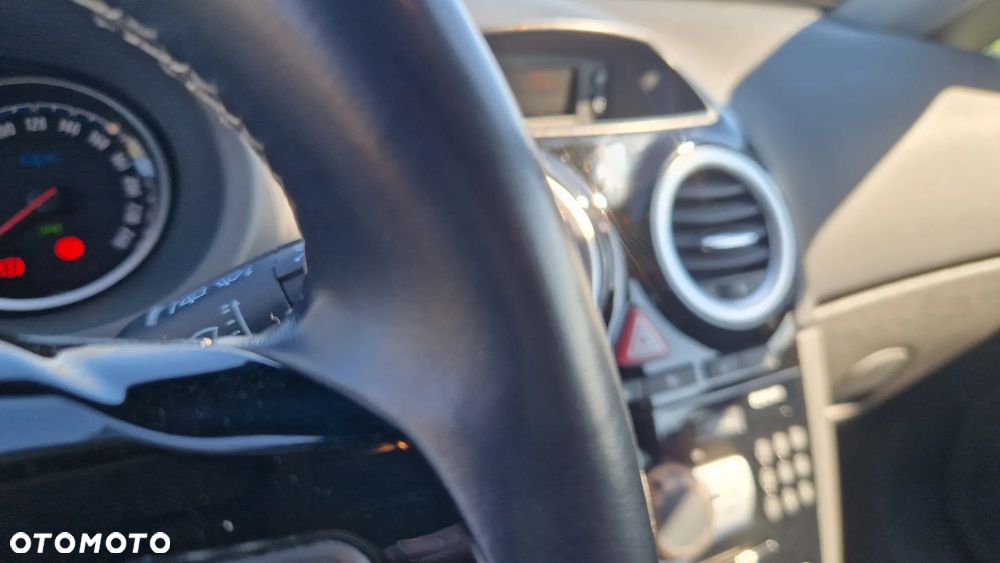 Opel Corsa 1.6 Turbo OPC - 25