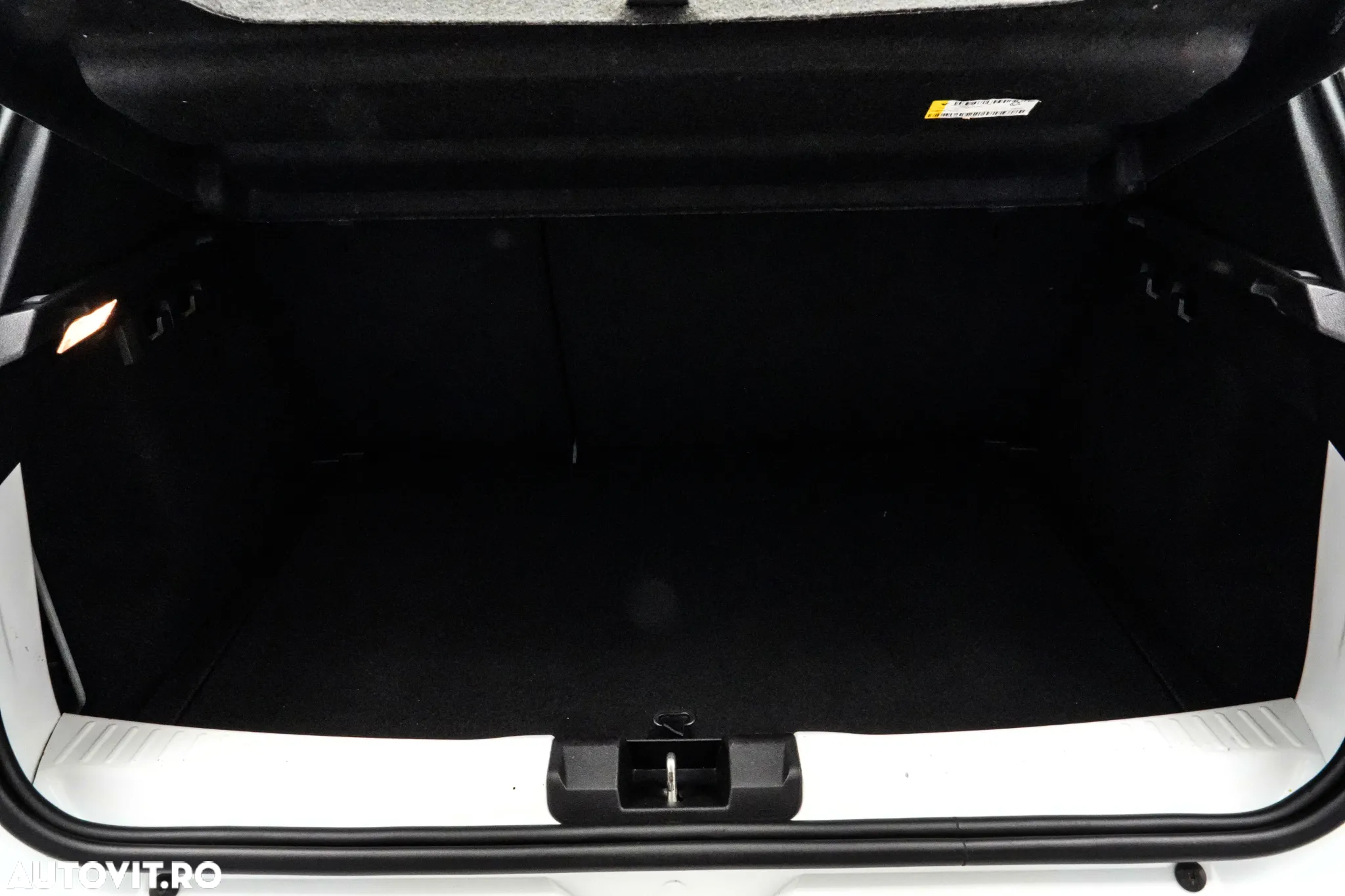 Dacia Sandero Stepway TCe 90 MT6 Expression - 21